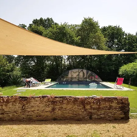 Holiday home Les Rangeardieres Piscine Familial Saint-Barthelemy-d'Anjou