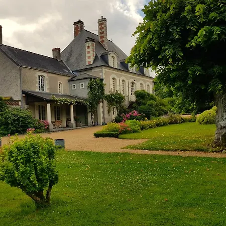 Les Rangeardieres Piscine Familial * Saint-Barthelemy-d'Anjou