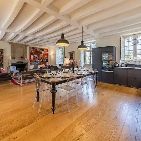 Les Rangeardieres Piscine Familial Holiday home Saint-Barthelemy-d'Anjou
