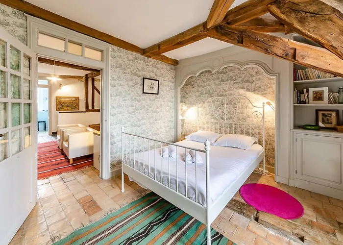 Casa de Férias Les Rangeardieres - Piscine - Familial Saint-Barthelemy-d'Anjou